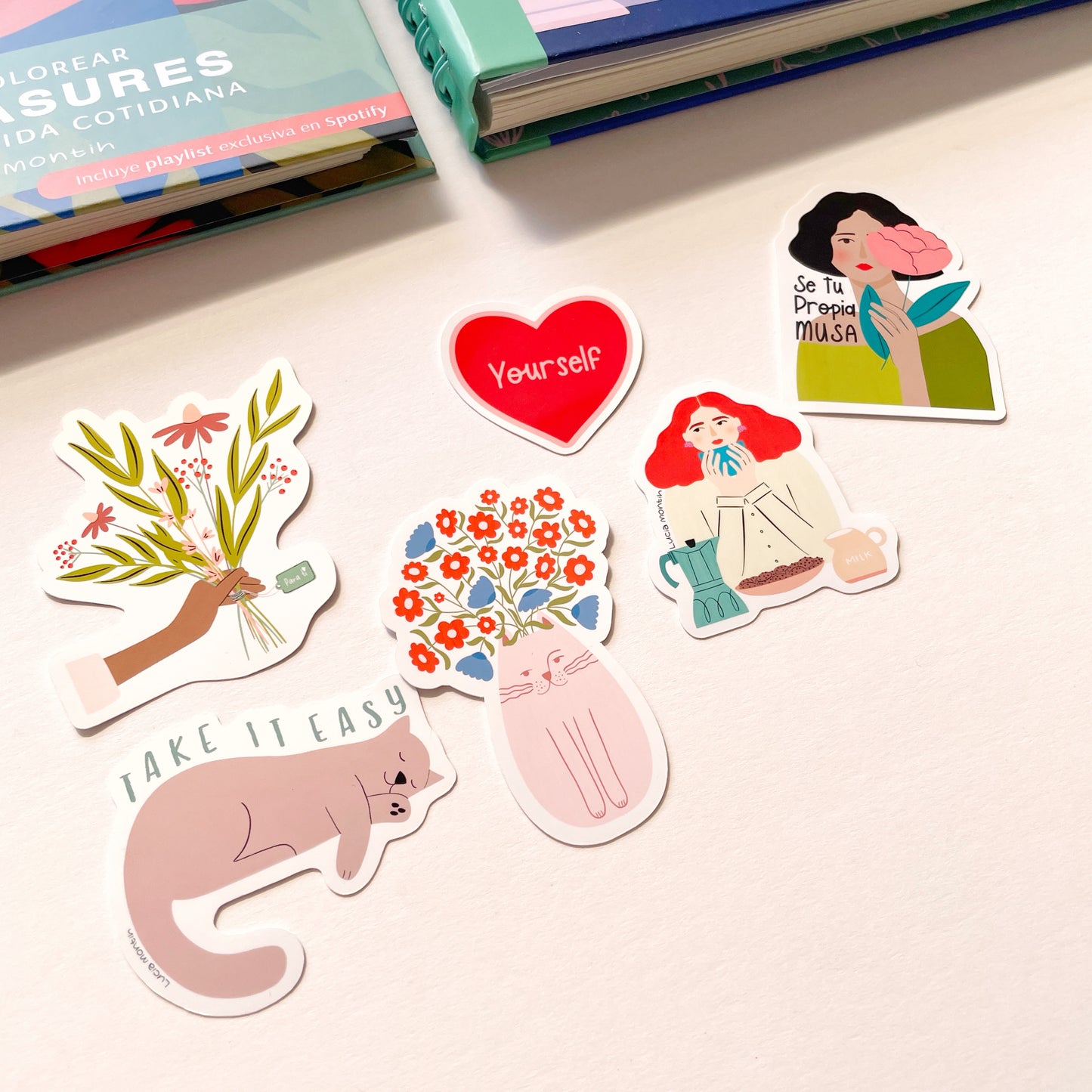 Pack Coloréame + 6 Stickers