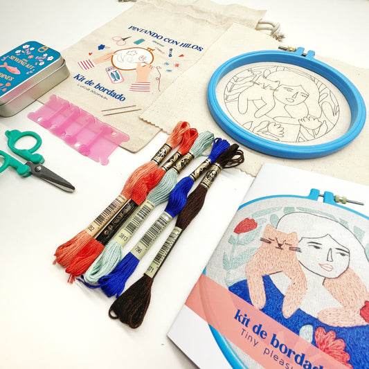 Set de Bordado - Tiny Pleasures